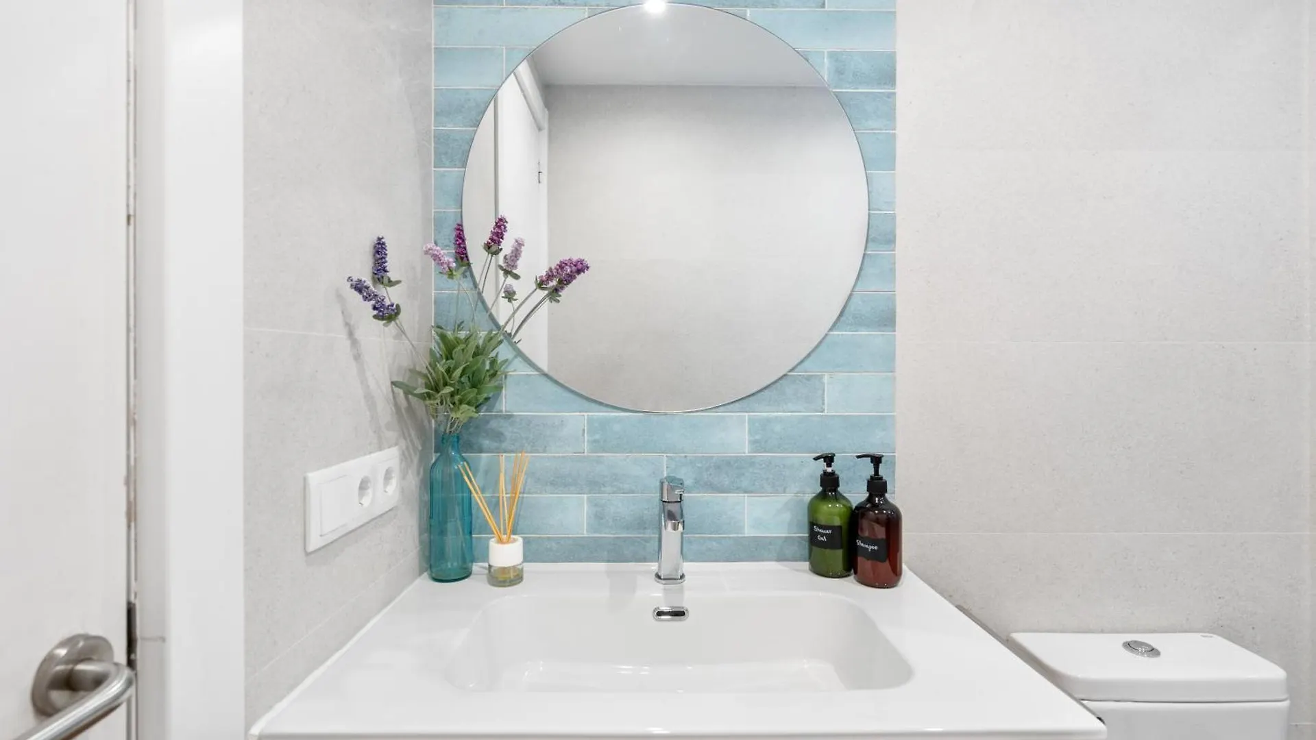 Lodging Apartments Barceloneta Beach Studio 32 Barcelona